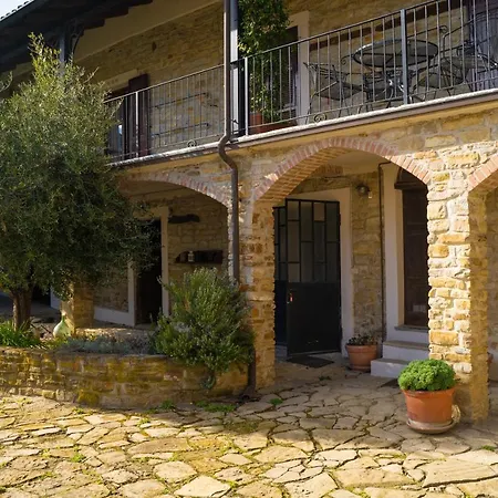 Villa Langhe Countryhouse Cascina Marenco *